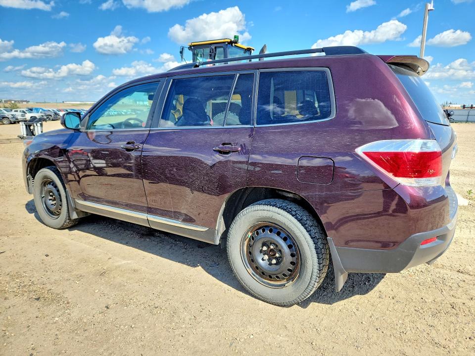 Продажа на аукционе авто 2013 Toyota Highlander, vin: 5TDBK3EH8DS268896, номер лота: 57838426