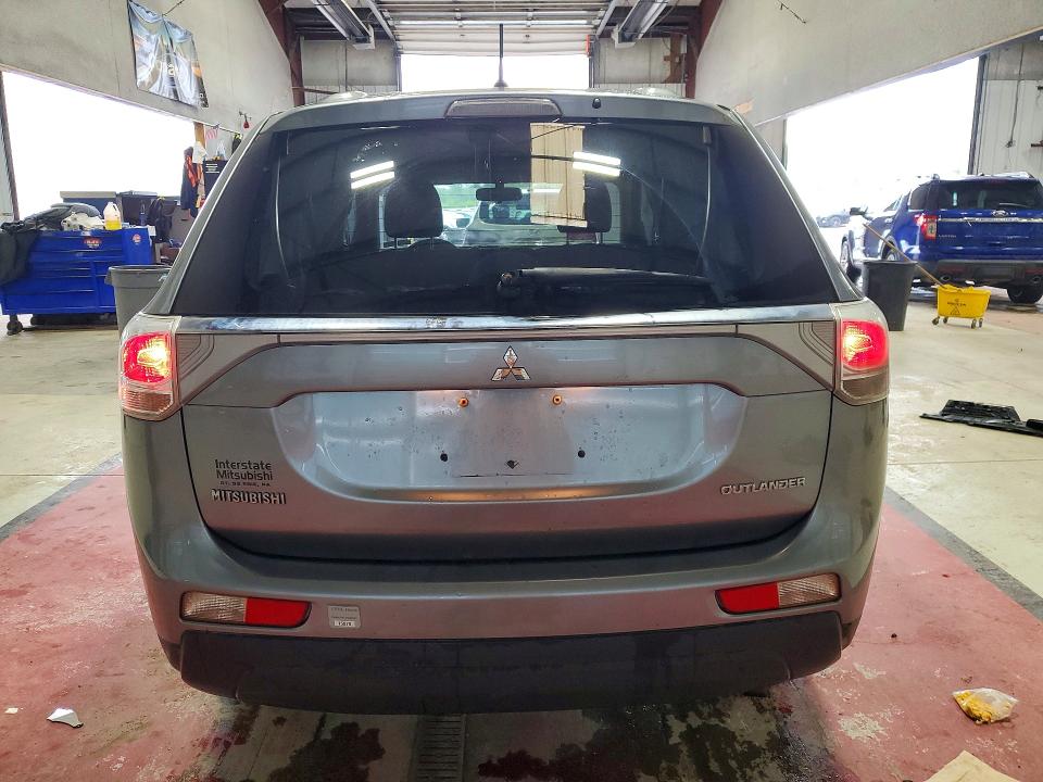 Продажа на аукционе авто 2014 Mitsubishi Outlander, vin: JA4AD2A3XEZ003482, номер лота: 57995296