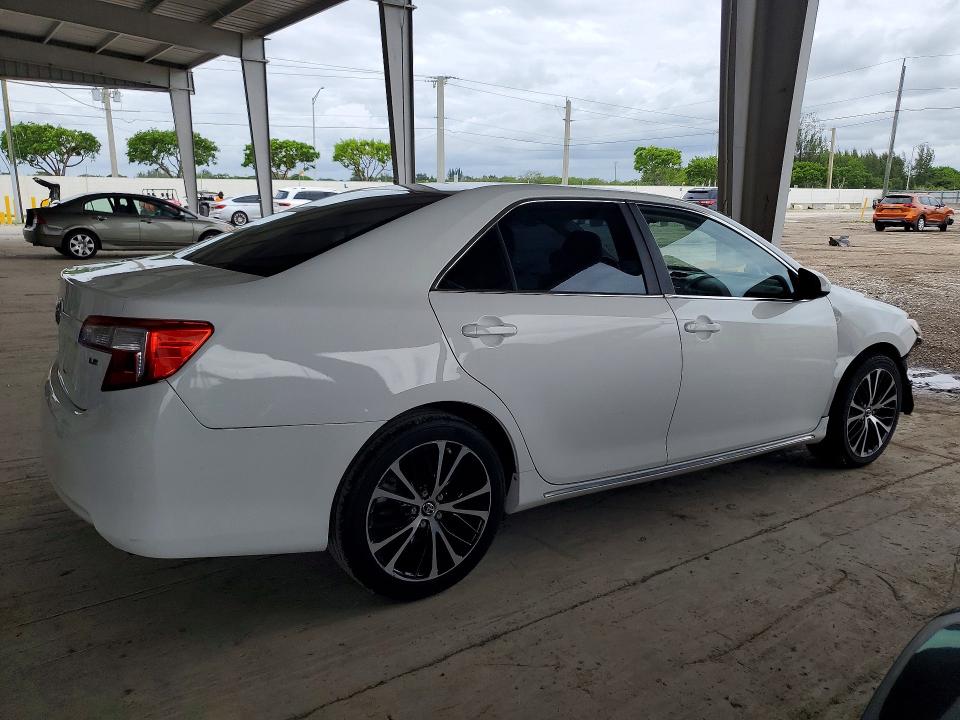 56140946 :رقم المزاد ، 4T1BF1FK6CU550057 vin ، 2012 Toyota Camry مزاد بيع