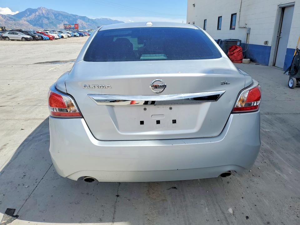 55929786 :رقم المزاد ، 1N4AL3AP7FN864733 vin ، 2015 Nissan Altima مزاد بيع