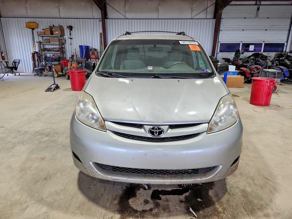 59118316 :رقم المزاد ، 5TDZA23C46S572023 vin ، 2006 Toyota Sienna مزاد بيع