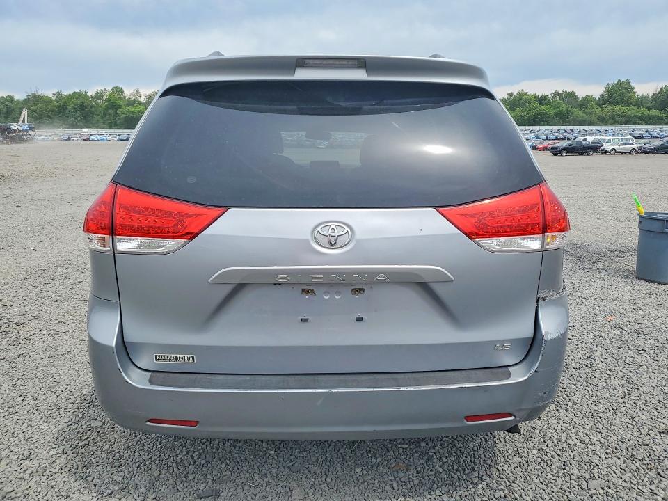 Продажа на аукционе авто 2012 Toyota Sienna, vin: 5TDKK3DCXCS271559, номер лота: 58015056
