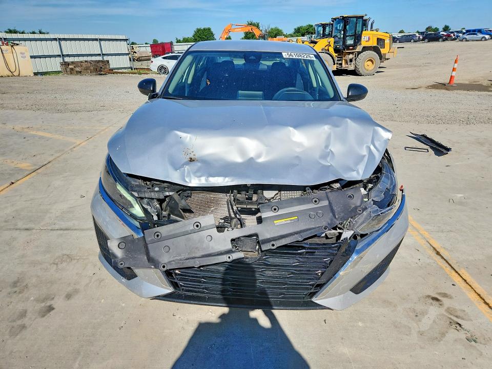56108226 :رقم المزاد ، 1N4BL4DV7RN392557 vin ، 2024 Nissan Altima مزاد بيع