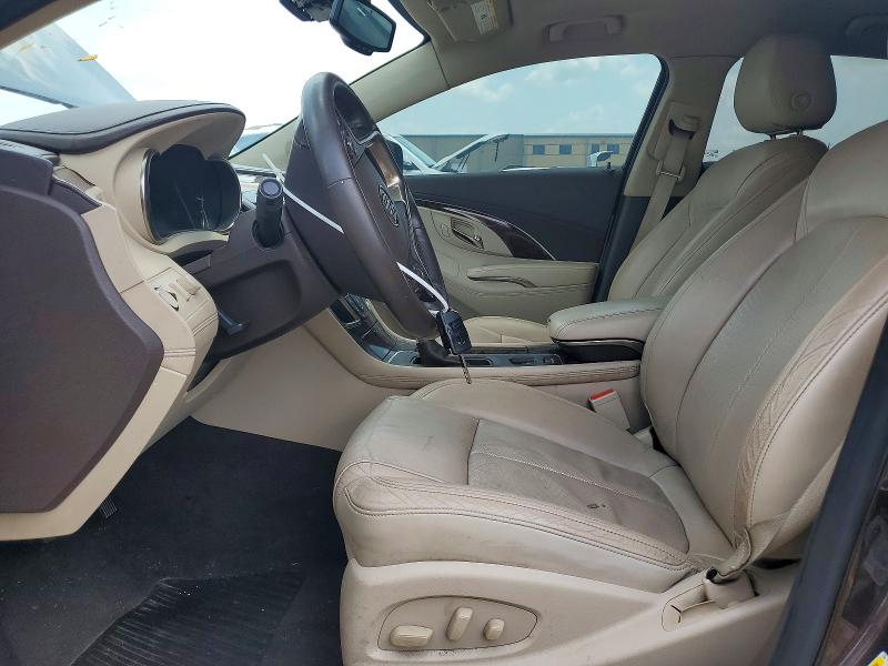 58721826 :رقم المزاد ، 1G4GD5G32FF214800 vin ، 2015 Buick Lacrosse مزاد بيع