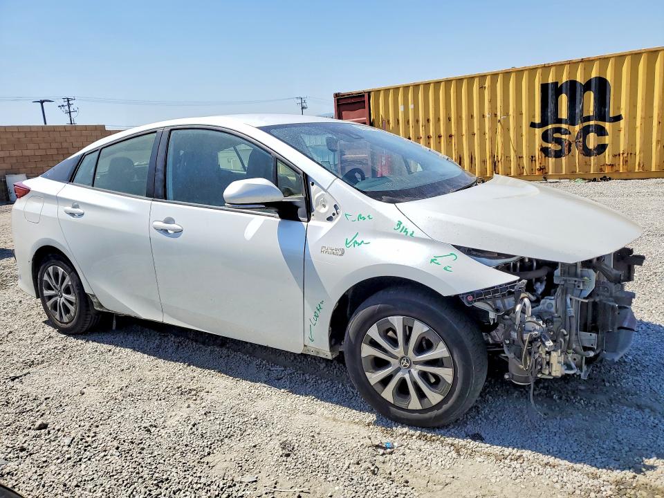 55556736 :رقم المزاد ، JTDKAMFPXM3172655 vin ، 2021 Toyota Prius Prime مزاد بيع
