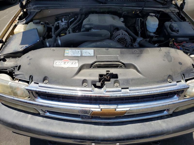 2006 Chevrolet Suburban მანქანა იყიდება აუქციონზე, vin: 3GNGK26G06G130705, აუქციონის ნომერი: 58798136
