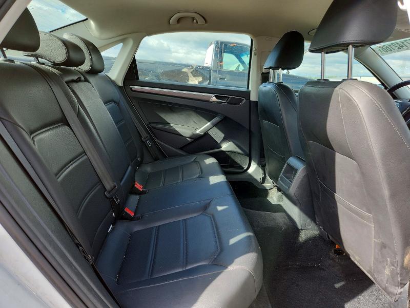 Продаж на аукціоні авто 2018 Volkswagen Passat, vin: 1VWAA7A36JC010239, номер лоту: 57142166