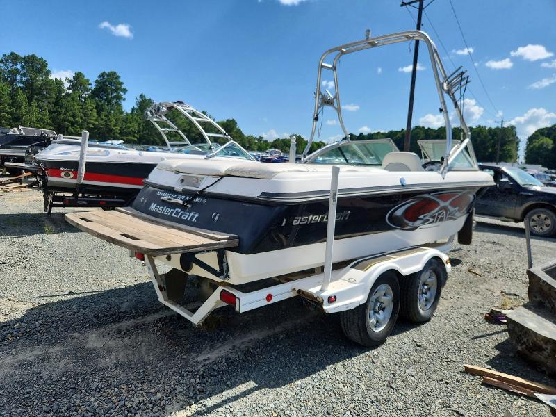 59266696 :رقم المزاد ، MBCA2AD4F102 vin ، 2002 Boat Mastercraf مزاد بيع