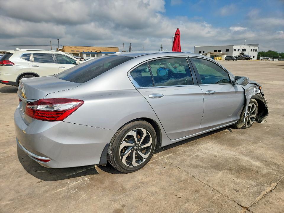 Aukcja sprzedaży 2017 Honda Accord, vin: 1HGCR2F90HA136527, numer aukcji: 57724676
