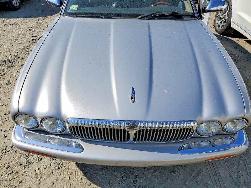 56883446 :رقم المزاد ، SAJDA24C01LF35946 vin ، 2001 Jaguar Vandenplas مزاد بيع