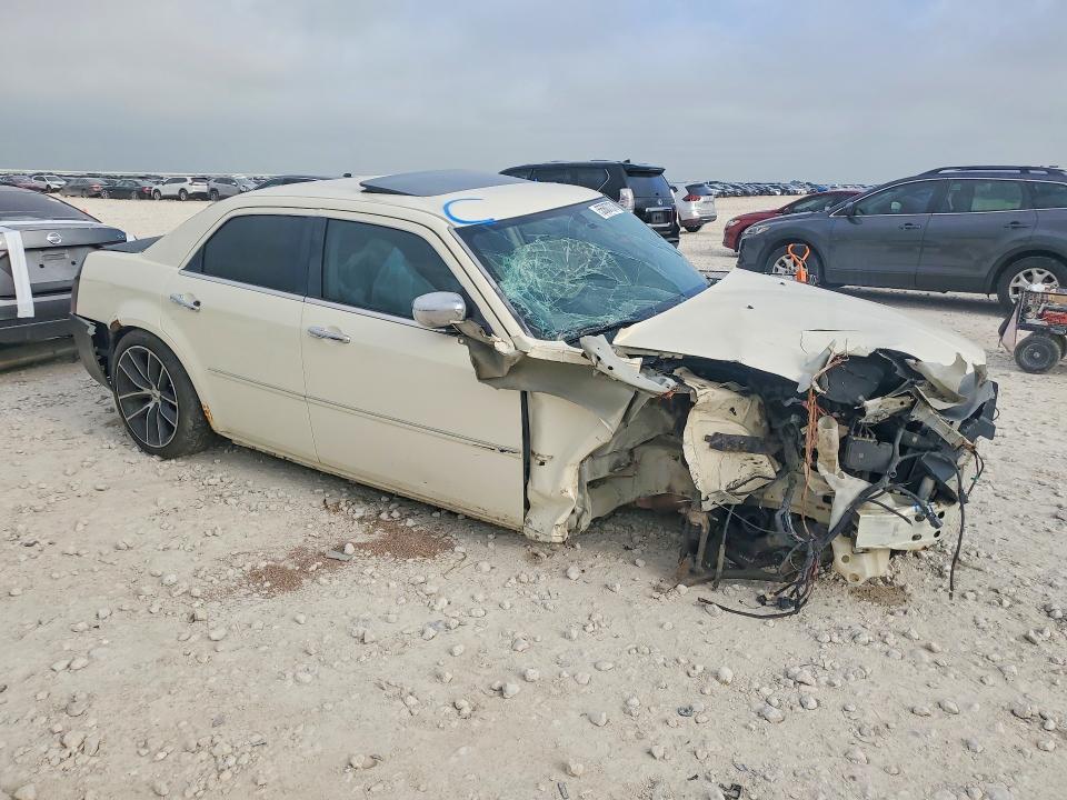 Auction sale of the 2006 Chrysler 300c, vin: 2C3KK63H16H261878, lot number: 55607276