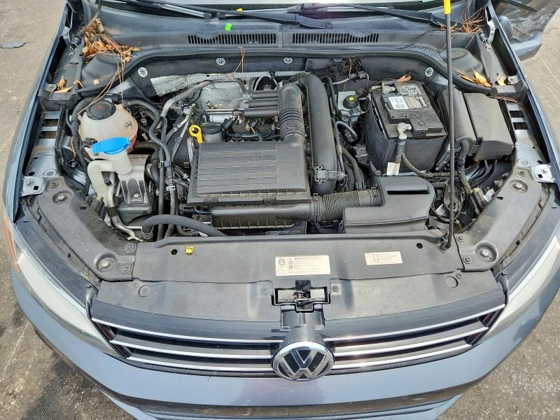 57821446 :رقم المزاد ، 3VW2B7AJXJM247346 vin ، 2018 Volkswagen Jetta مزاد بيع