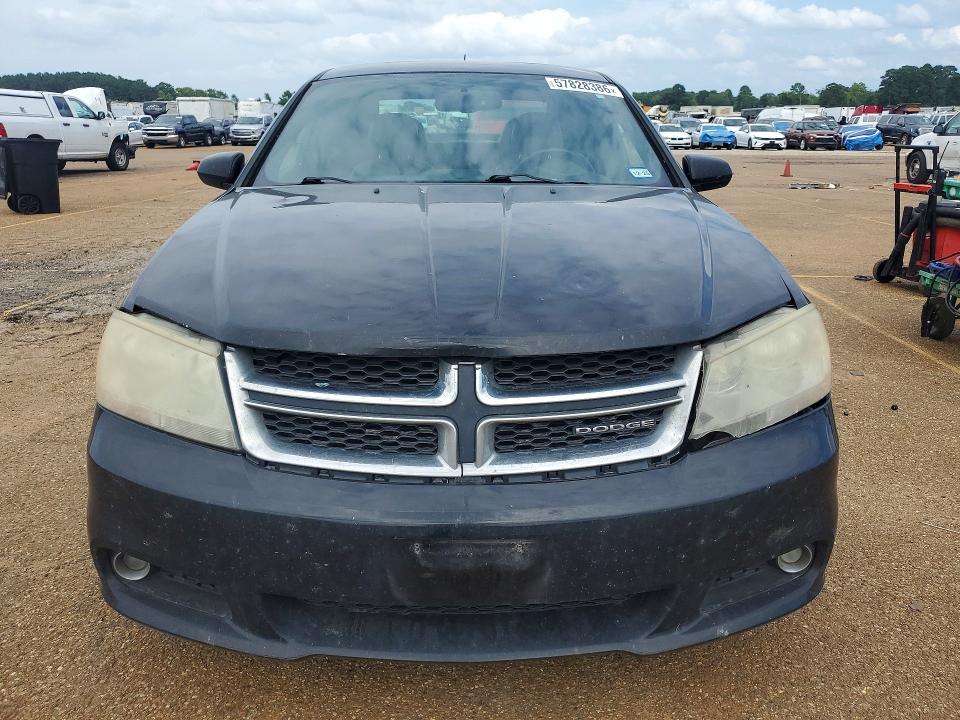 2011 Dodge Avenger მანქანა იყიდება აუქციონზე, vin: 1B3BD2FG6BN574736, აუქციონის ნომერი: 57828386