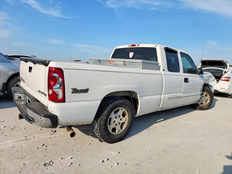 2003 Chevrolet Silverado მანქანა იყიდება აუქციონზე, vin: 2GCEC19T831231978, აუქციონის ნომერი: 58608776