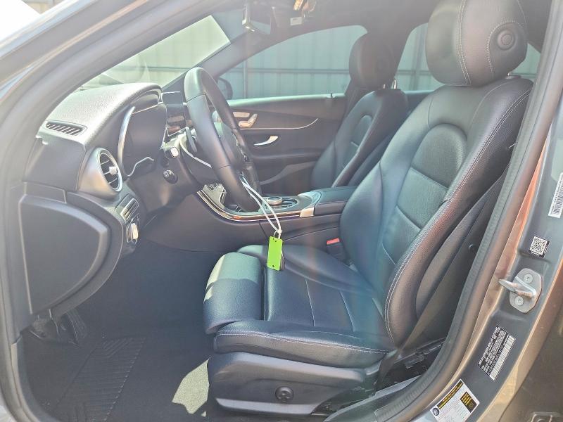 55712646 :رقم المزاد ، W1KWF8DB5MR618750 vin ، 2021 Mercedes-benz C مزاد بيع
