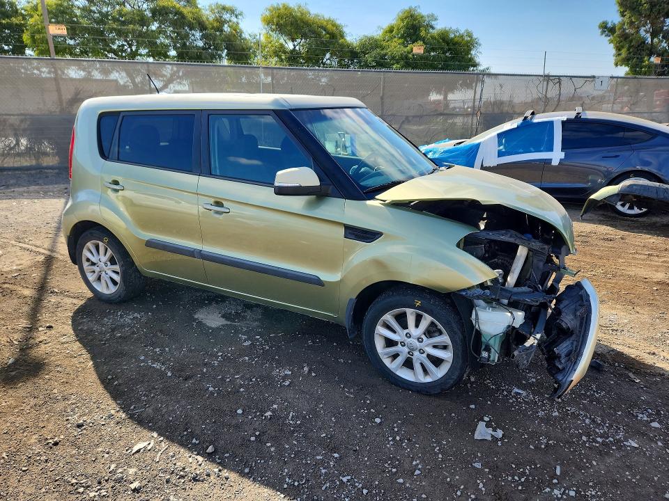 58304376 :رقم المزاد ، KNDJT2A64D7569571 vin ، 2013 Kia Soul مزاد بيع