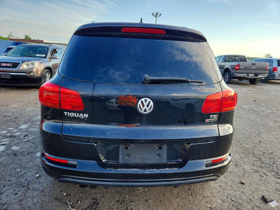Продажа на аукционе авто 2017 Volkswagen Tiguan, vin: WVGUV7AX7HW504895, номер лота: 58243276