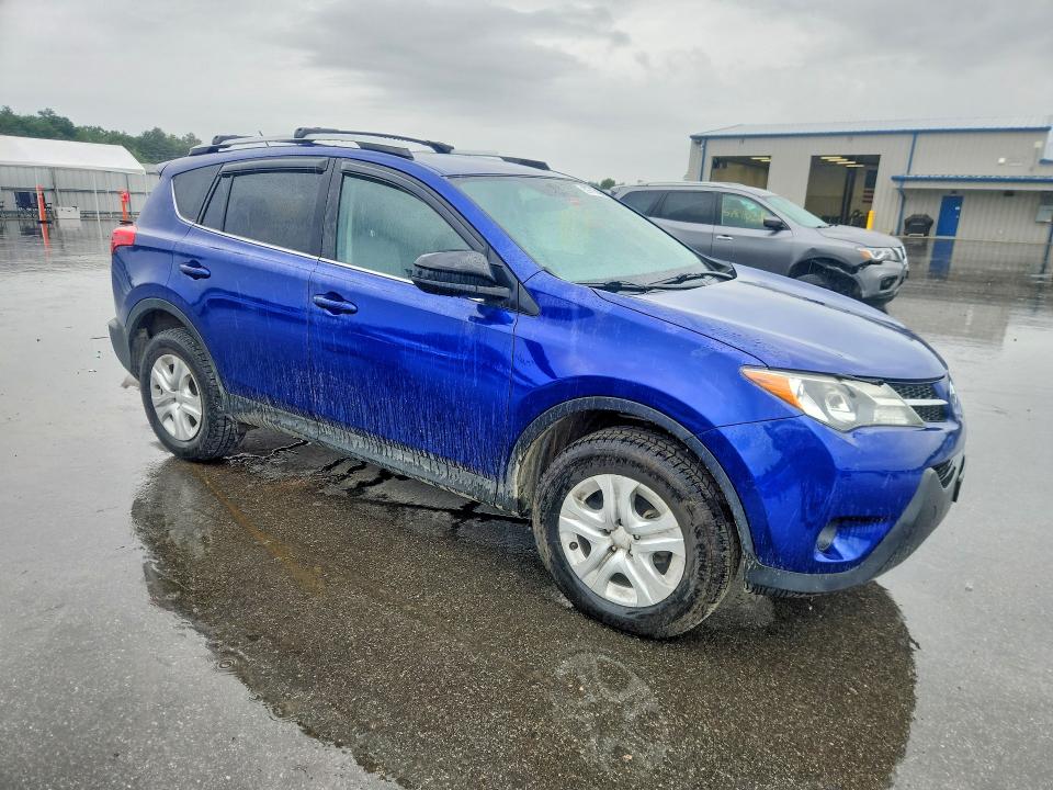 57715436 :رقم المزاد ، 2T3BFREV0FW357733 vin ، 2015 Toyota Rav4 مزاد بيع