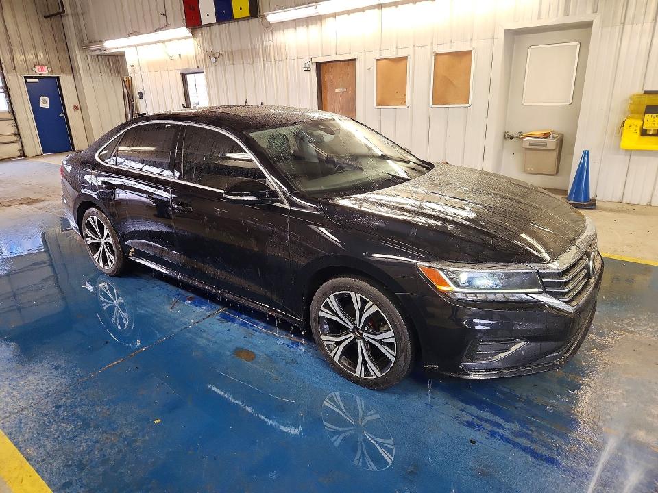 Продаж на аукціоні авто 2021 Volkswagen Passat, vin: 1VWSA7A3XMC008891, номер лоту: 56667126