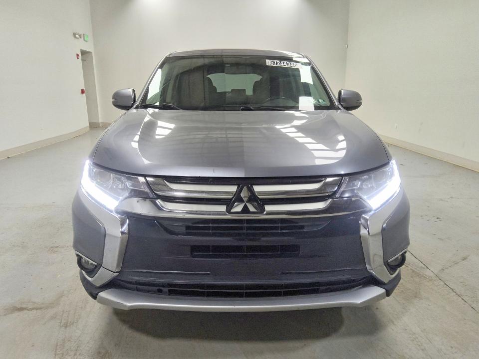 Продажа на аукционе авто 2018 Mitsubishi Outlander, vin: JA4AZ3A30JZ016419, номер лота: 57244346