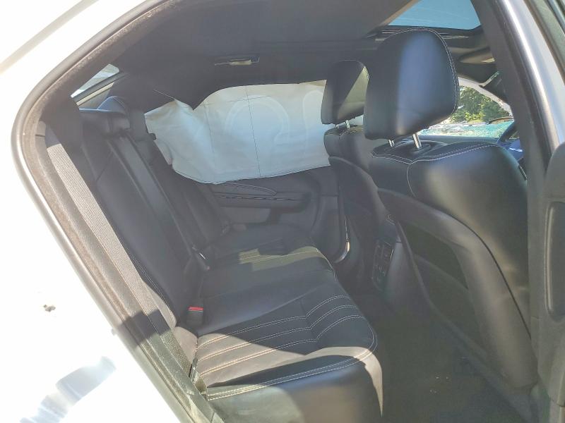 2016 Chrysler 300 მანქანა იყიდება აუქციონზე, vin: 2C3CCAGG9GH235696, აუქციონის ნომერი: 58446706