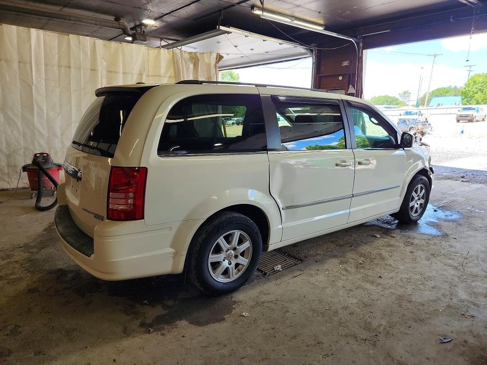 Aukcja sprzedaży 2010 Chrysler Town & Country, vin: 2A4RR5D1XAR369558, numer aukcji: 58324666