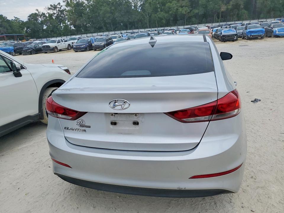 Продажа на аукционе авто 2018 Hyundai Elantra, vin: 5NPD84LF8JH335674, номер лота: 55676296