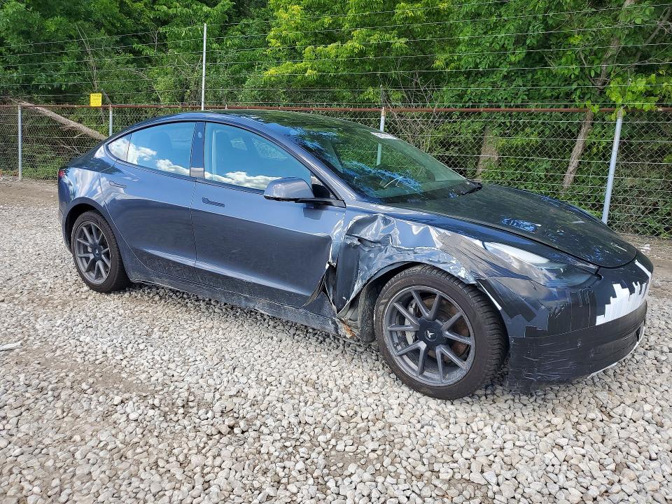 Продажа на аукционе авто 2022 Tesla Model 3, vin: 5YJ3E1EB2NF229724, номер лота: 54327176