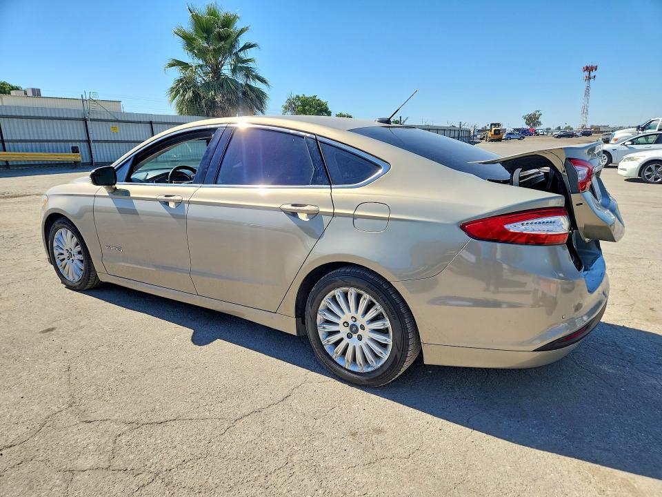 Auction sale of the 2015 Ford Fusion, vin: 3FA6P0LU5FR306386, lot number: 57253316
