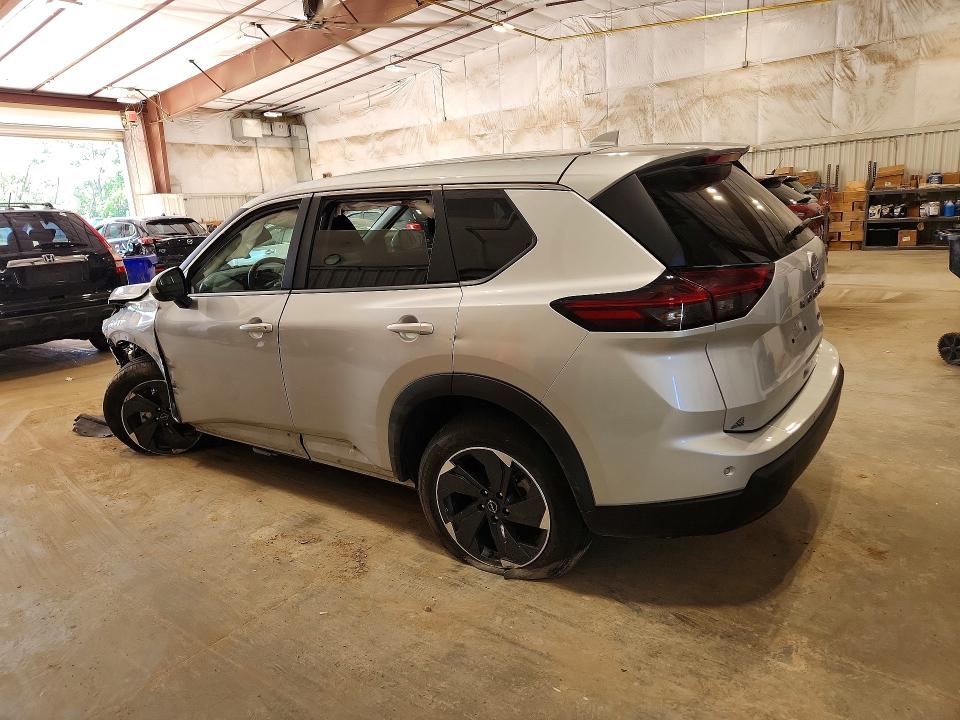 57521466 :رقم المزاد ، 5N1BT3BB4SC832387 vin ، 2025 Nissan Rogue مزاد بيع
