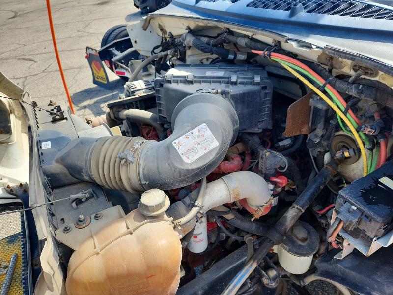 56357826 :رقم المزاد ، 3FRXX7FKXFV638576 vin ، 2015 Ford F750 مزاد بيع
