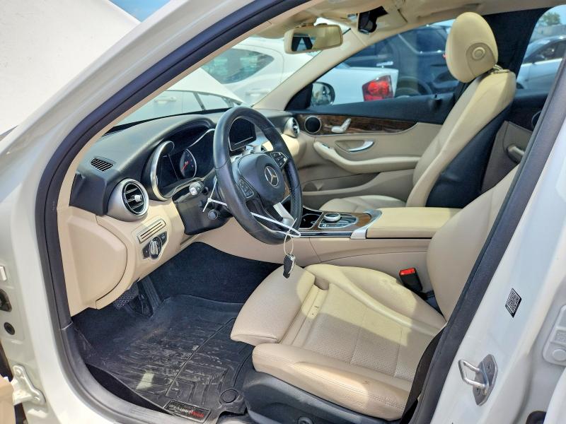58112386 :رقم المزاد ، 55SWF4JB4HU203324 vin ، 2017 Mercedes-benz C مزاد بيع