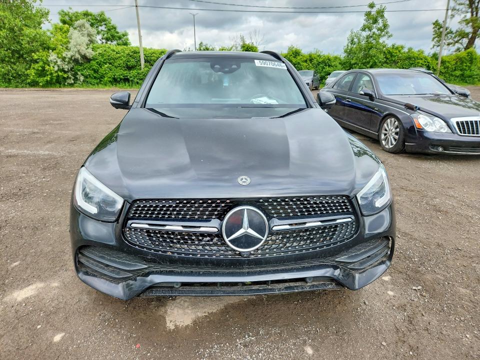 59070646 :رقم المزاد ، WDC0G8EB0LV225167 vin ، 2020 Mercedes-benz Glc مزاد بيع