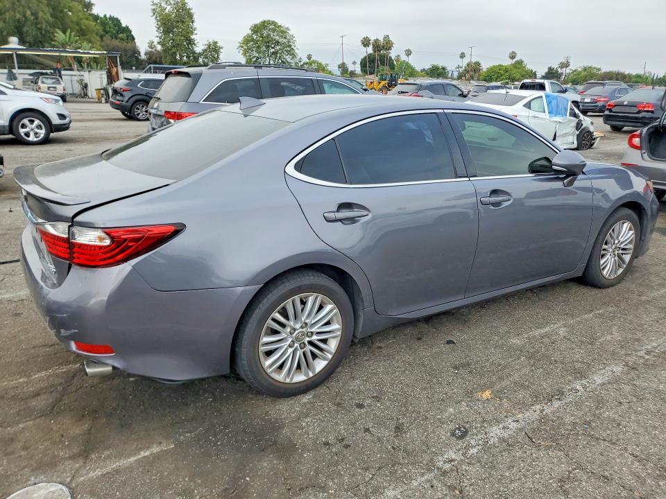 Продажа на аукционе авто 2015 Lexus Es, vin: JTHBK1GG2F2178743, номер лота: 56639896