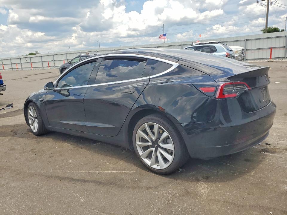 Продажа на аукционе авто 2018 Tesla Model 3, vin: 5YJ3E1EA3JF175884, номер лота: 58715496