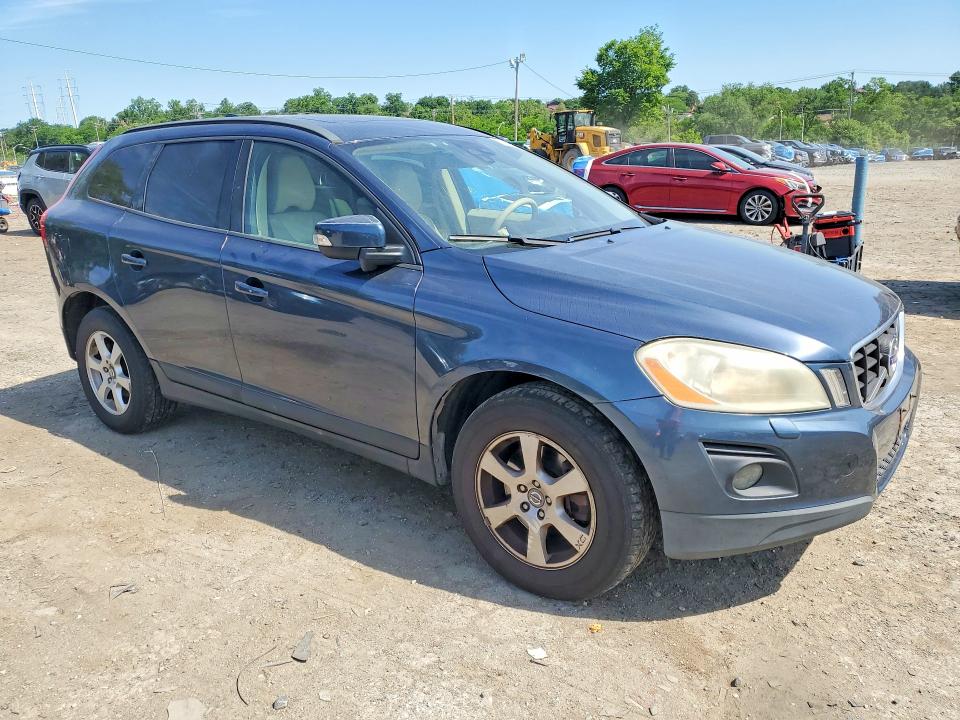 2010 Volvo Xc60 მანქანა იყიდება აუქციონზე, vin: YV4982DZ3A2107471, აუქციონის ნომერი: 55513646