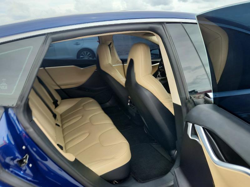 2016 Tesla Model S მანქანა იყიდება აუქციონზე, vin: 5YJSA1E11GF160252, აუქციონის ნომერი: 56396476