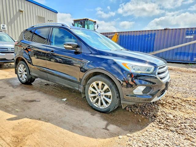 58493616 :رقم المزاد ، 1FMCU9J97HUD50132 vin ، 2017 Ford Escape مزاد بيع