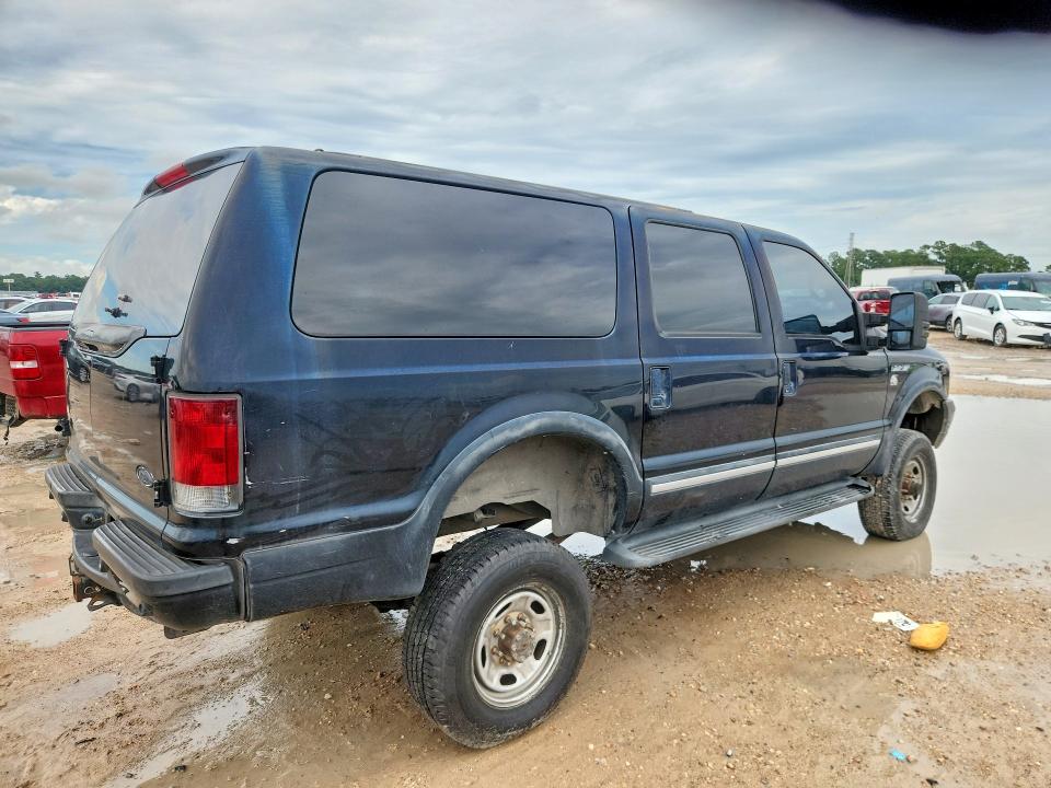 2002 Ford Excursion მანქანა იყიდება აუქციონზე, vin: 1FMSU43F82EB52503, აუქციონის ნომერი: 57266456