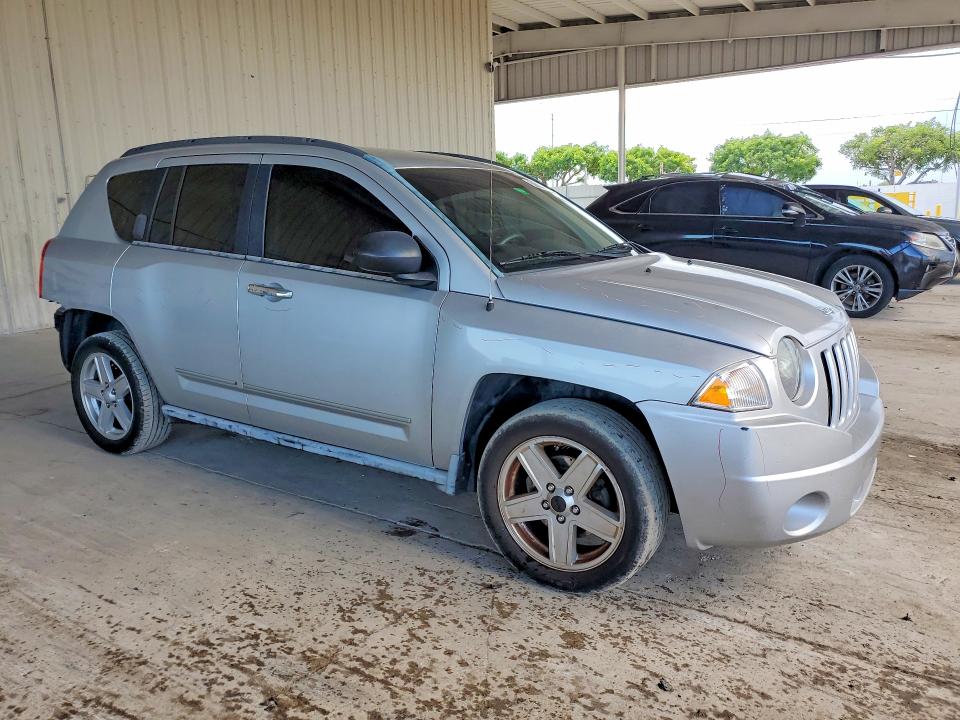 58036916 :رقم المزاد ، 1J4NT4FB8AD600301 vin ، 2010 Jeep Compass مزاد بيع