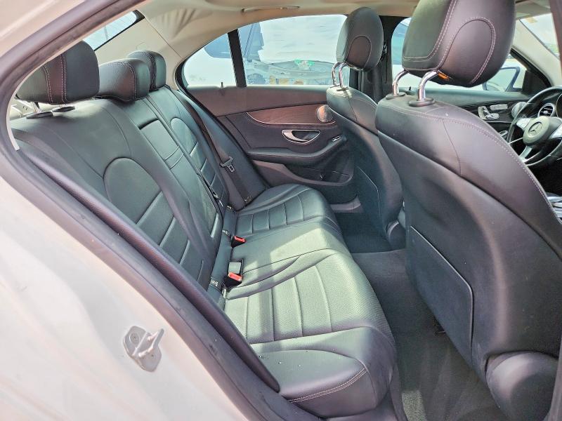2015 Mercedes-benz C მანქანა იყიდება აუქციონზე, vin: 55SWF4KB7FU074961, აუქციონის ნომერი: 56225986