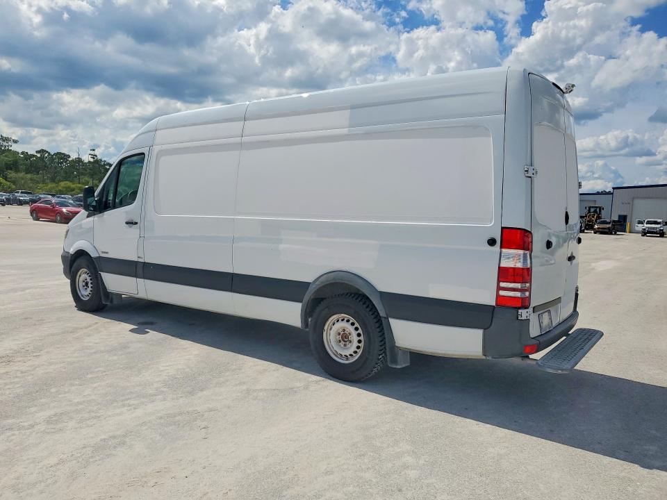 2015 Mercedes Benz Sprinter მანქანა იყიდება აუქციონზე, vin: WD3PE8DB2FP124940, აუქციონის ნომერი: 53362366