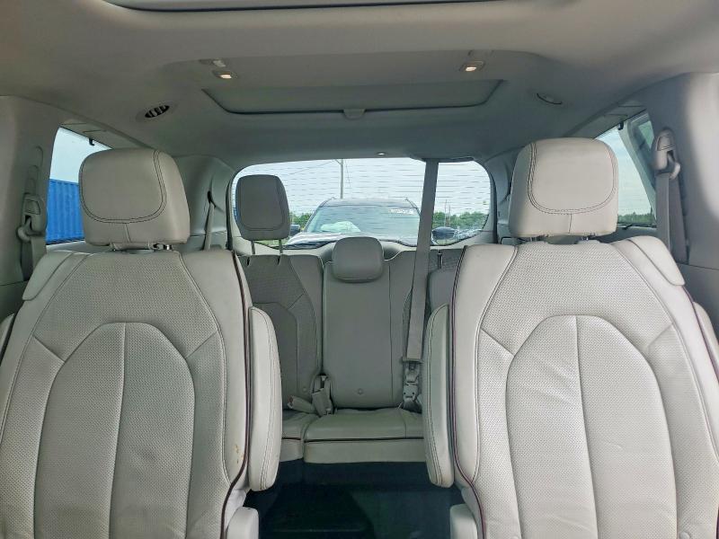 Продажа на аукционе авто 2017 Chrysler Pacifica, vin: 2C4RC1GG4HR751871, номер лота: 58331636
