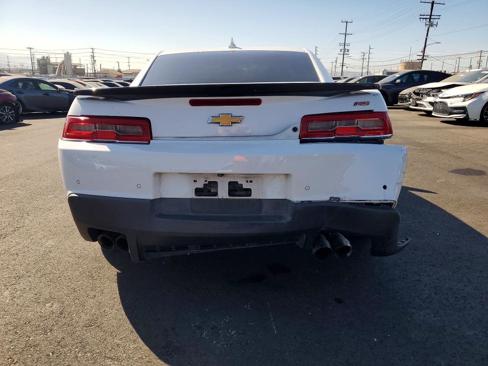 57185366 :رقم المزاد ، 2G1FD1E32F9143143 vin ، 2015 Chevrolet Camaro مزاد بيع