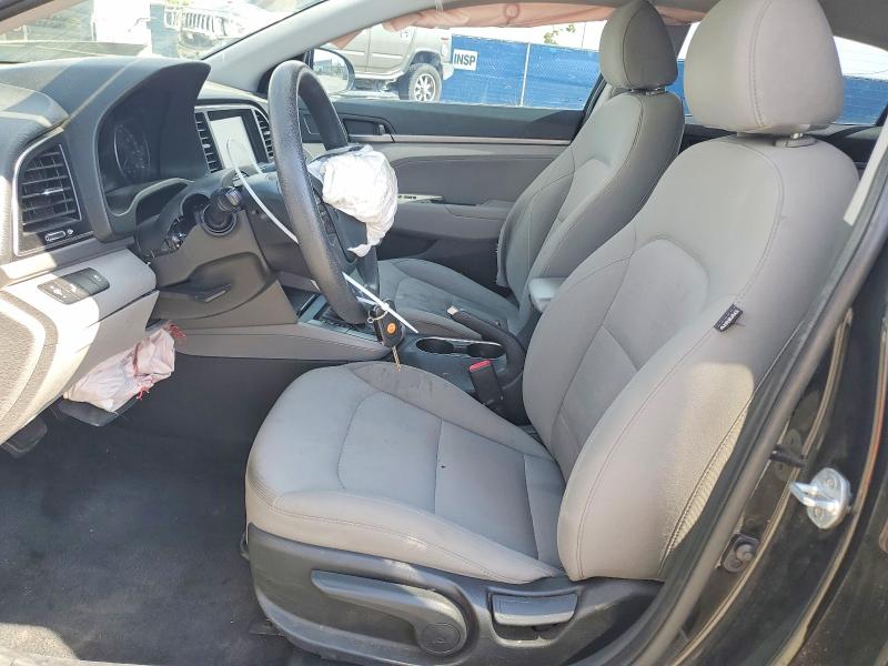 56277386 :رقم المزاد ، 5NPD84LF2JH401930 vin ، 2018 Hyundai Elantra مزاد بيع