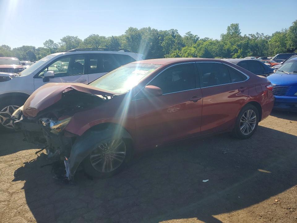 2015 Toyota Camry მანქანა იყიდება აუქციონზე, vin: 4T1BF1FK0FU960227, აუქციონის ნომერი: 55940576