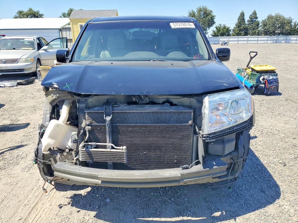 57578016 :رقم المزاد ، 5FNYF4H48DB037465 vin ، 2013 Honda Pilot مزاد بيع