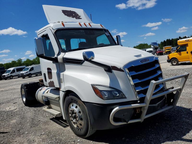 Продаж на аукціоні авто 2022 Freightliner Cascadia 126, vin: 3AKBHKDV1NSNP9036, номер лоту: 55597646