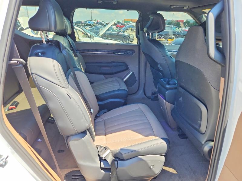 58472996 :رقم المزاد ، 5XYAEFS53TG007198 vin ، 2026 Kia Ev9 مزاد بيع