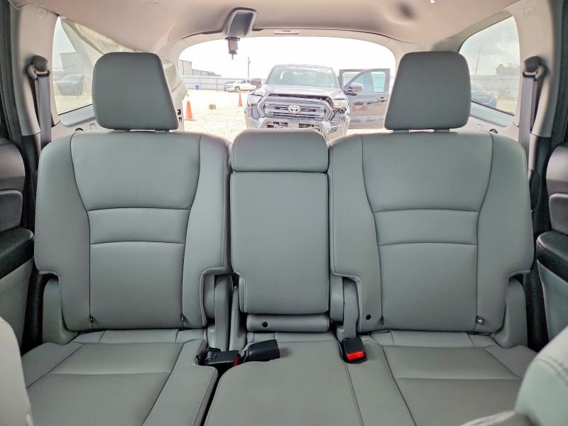 Auction sale of the 2017 Honda Pilot, vin: 5FNYF5H61HB013750, lot number: 58444546